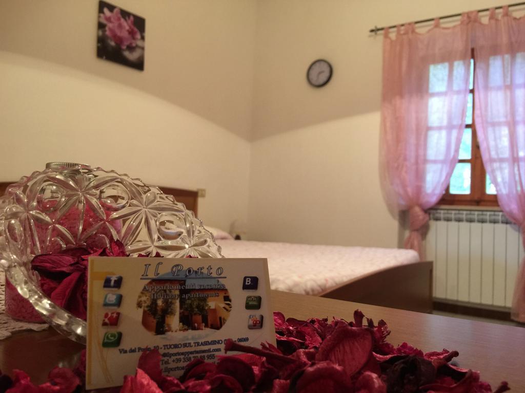 Il Porto Aparthotel Tuoro sul Trasimeno Cameră foto