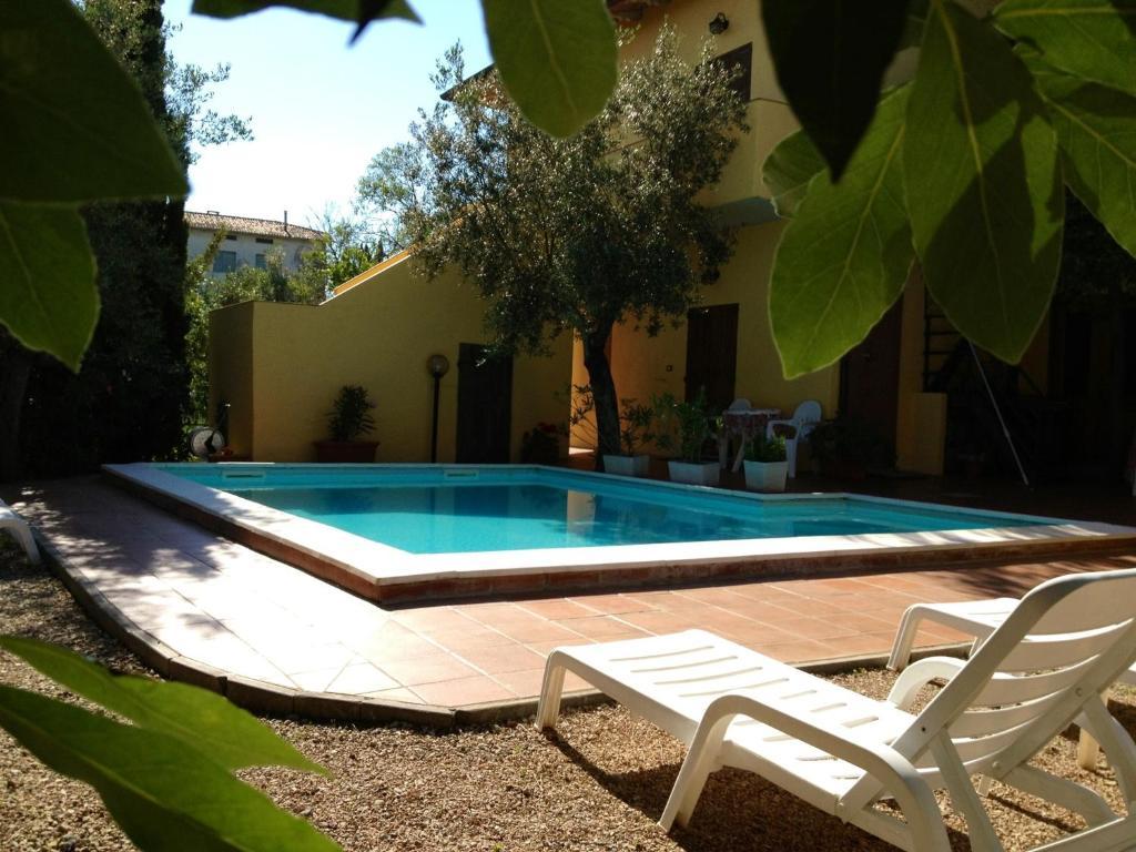 Il Porto Aparthotel Tuoro sul Trasimeno Exterior foto